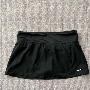 NIKE tennis skirt